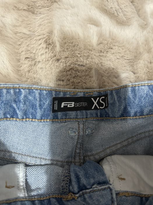 pantaloni scurti de vara