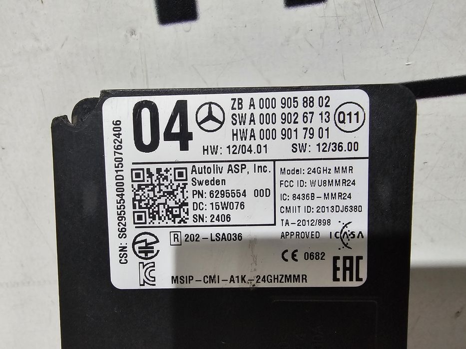 Senzor radar Mercedes cod A0009058802