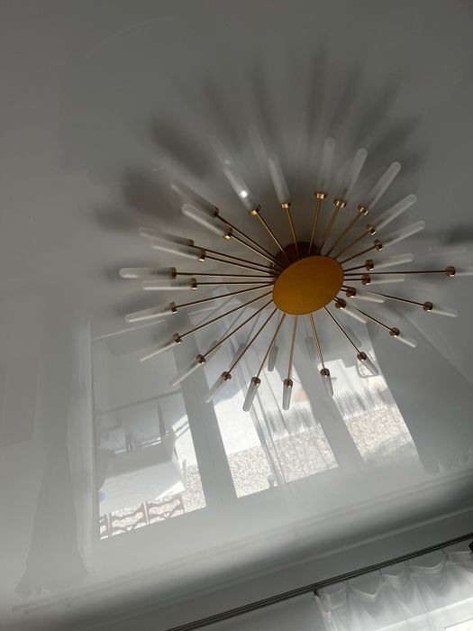Lustre living aurii