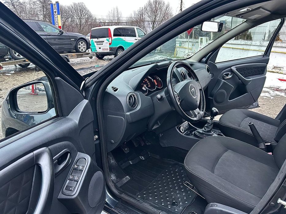 Dacia Duster 4x4 1.5dci 2016 Navigație Scaune încălzite Pilot