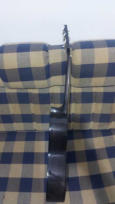 Vând chitară acustică reghin hora