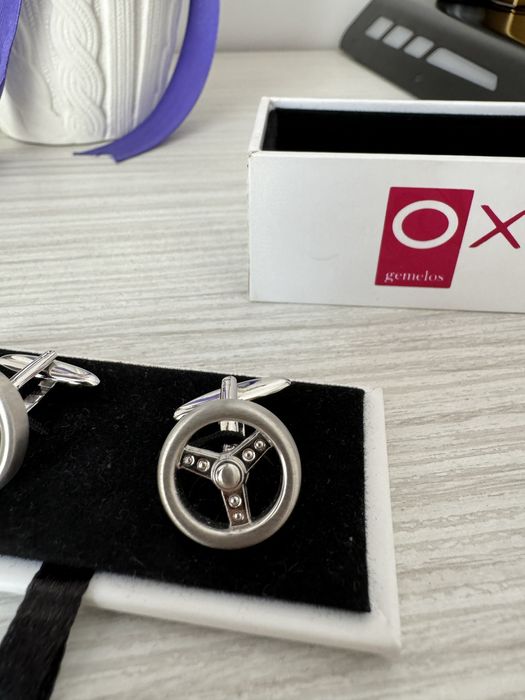 Butoni camasa, butoni eleganti, butoni volan argintiu