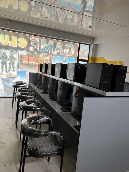 Kopyuter xona game club sotiladi 1 ta koplekti