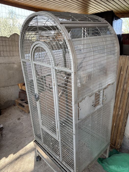 Vind colivie papagali