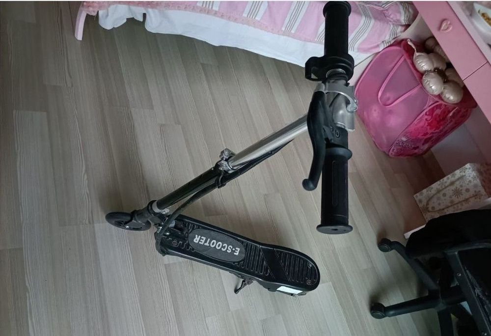 HOMCOM trotineta electrica, pentru copii, 74x36x73-91cm,accept schimb