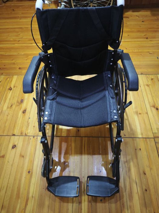 Складная инвалидная кресло-каталка (маленькая)