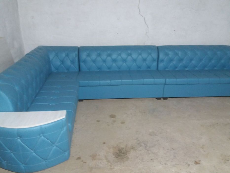 Продается уголок