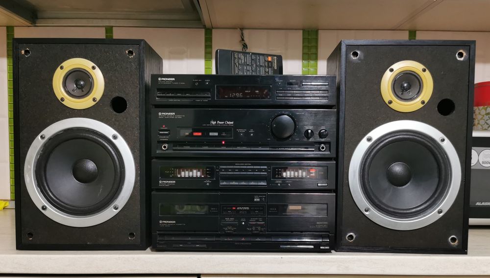 Linie audio Pioneer DC-Z83 + boxe Pioneer S-Z73 anii '90-'91