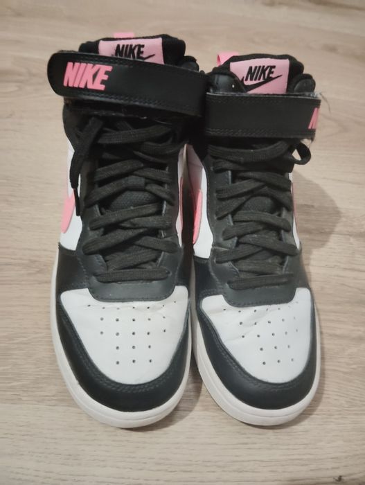 Adidași Nike  mărimea 38