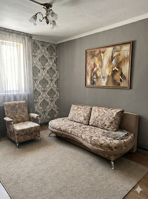 Сдаётся отдельный дом 80 м. З комнаты