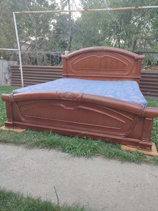 Продам двухспальная кровать