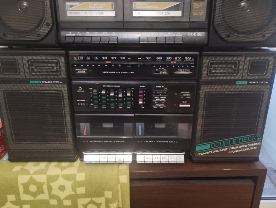 Касетофон български