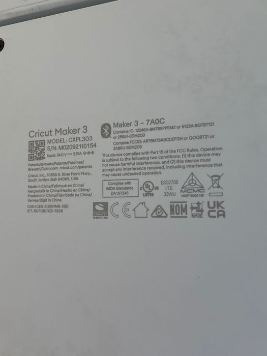 Плотер Cricut maker 3
