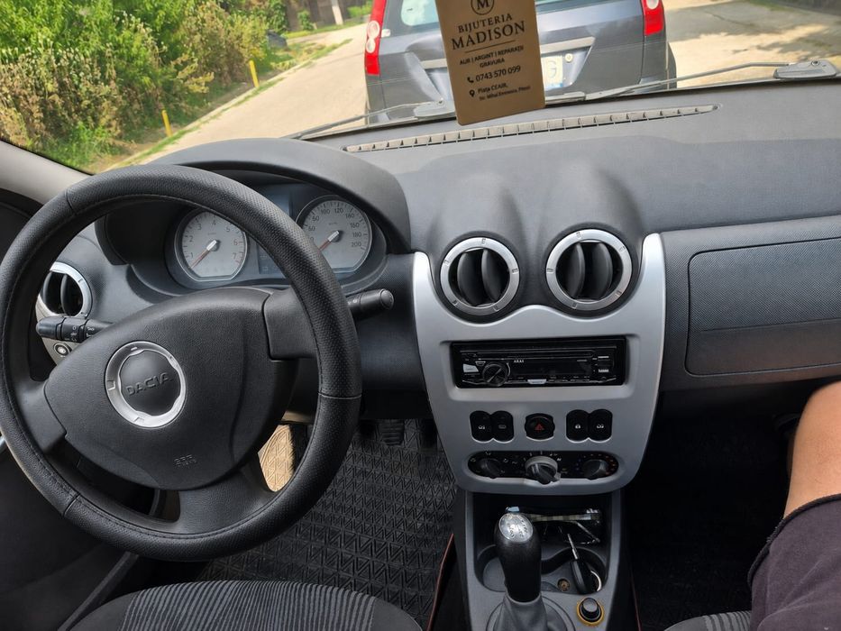 Vand Dacia Logan 2011 euro 5 , 1.2 Benzină + GPL