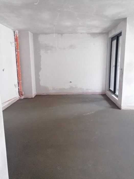 Продава се Двустаен апартамент в Пловдив, Остромила - 76 кв.м за 1114 €/кв.м - Снимка #1