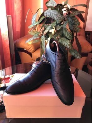 Vând pantofi piele