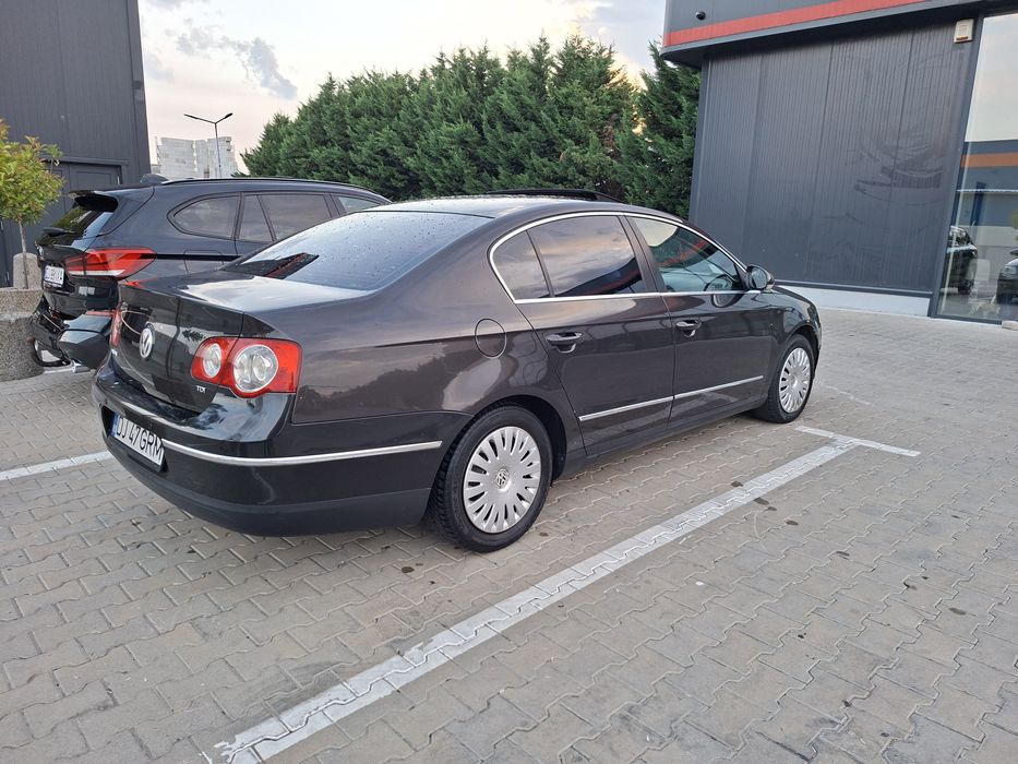 Vând PASSAT b6 2.0 tdi