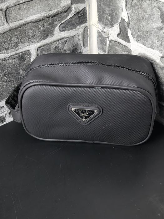 Чанта тип несесер