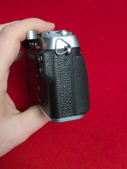 Oferta Valentines - Fujifilm X-E3 (body) - aparat foto mirrorles