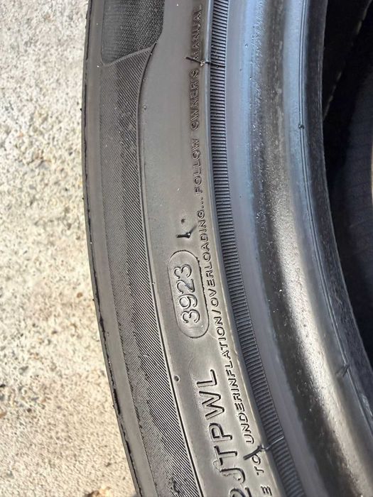 Anvelope Vara 255 45 R20