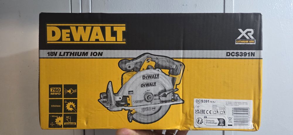 Fierastrau circular DeWalt