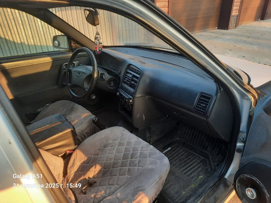 Продам автомашины ваз 2112