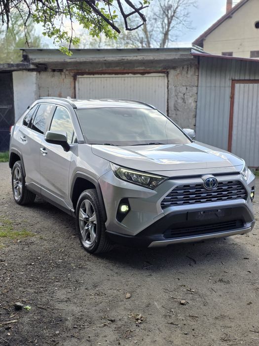 Toyota RAV-4 Hybrid