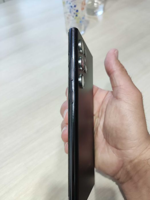 Samsung s22 ultra 12GB RAM 256GB памет