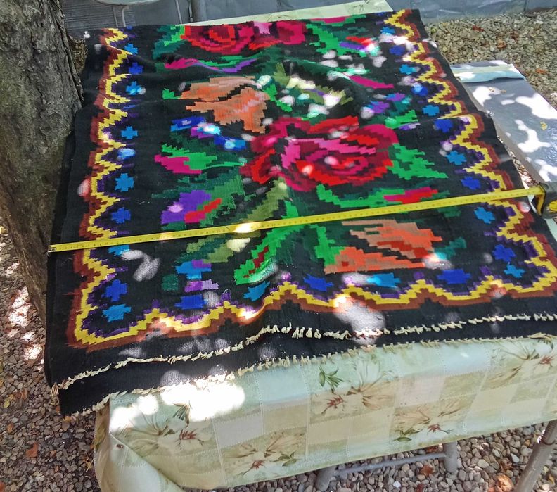 covor traditional din maramures