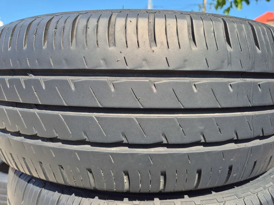 2 Anvelope de VARA - 215/65/15C - HANKOOK - Stare BUNA - DOT 2018 !