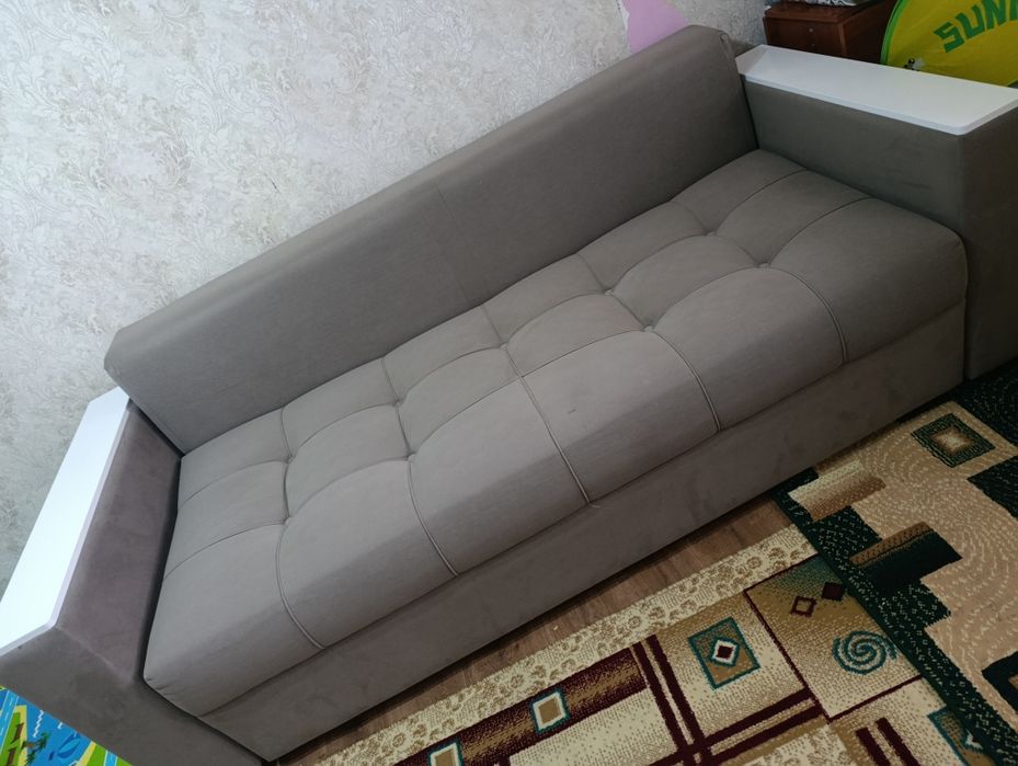 Диван продам как новый