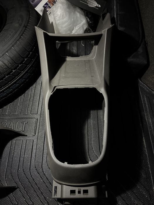 Cobalt 2026  bar komplekt sotiladi