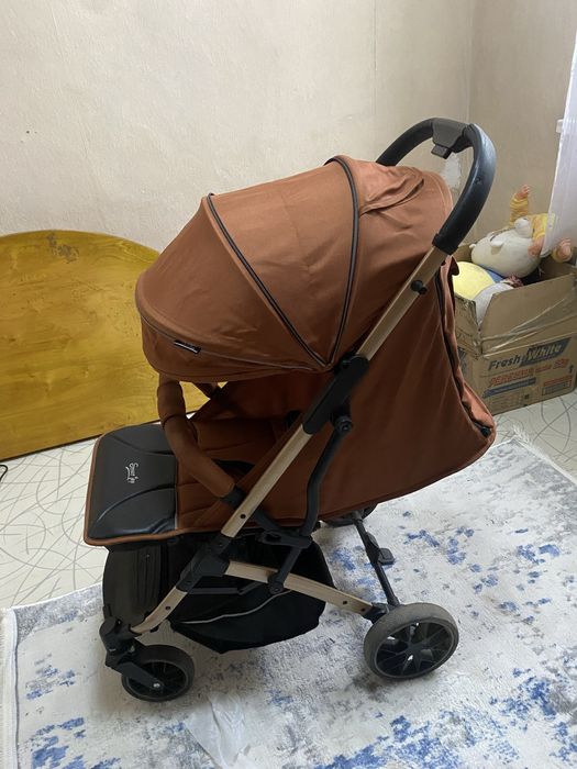 Продам коляску ,18.000