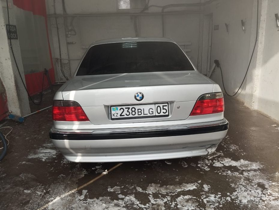 Продаю БМВ е38 !