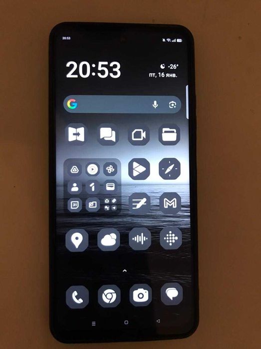 Realmi C75 и Poco C61