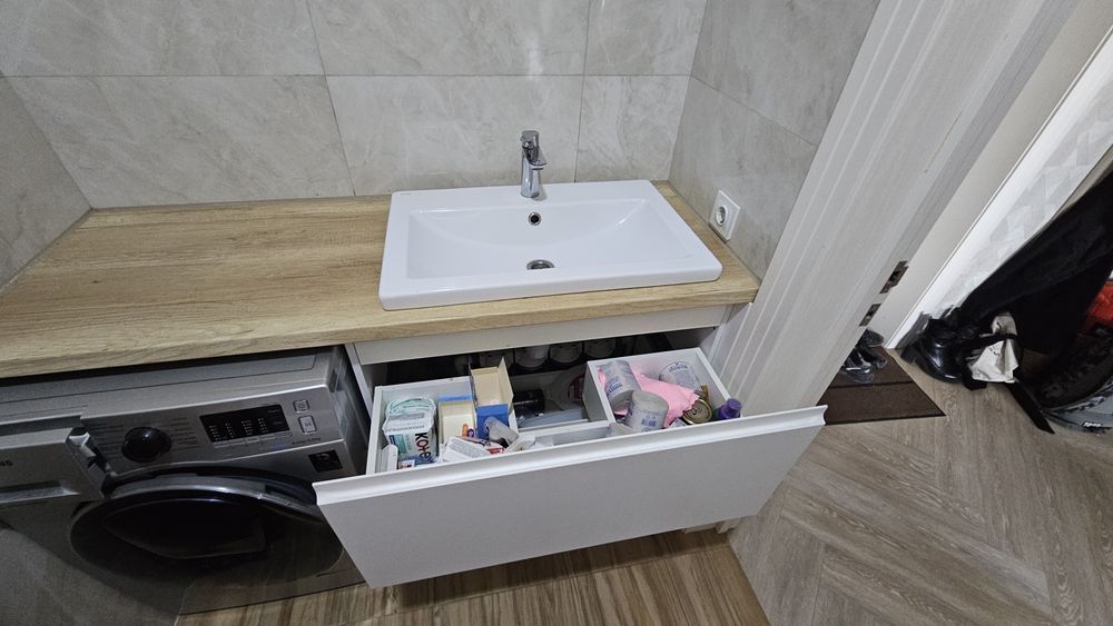 Продам тумбу с раковиной