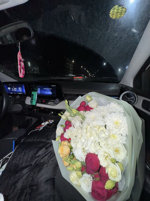 цветы.        свежие