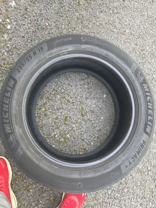 Vând anvelope de vară Michelin