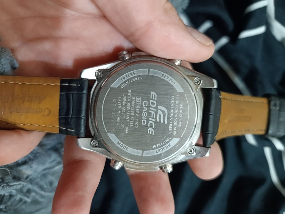 Продам  мужские часы Casio Edifice E