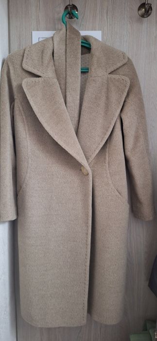 Продам женское пальто