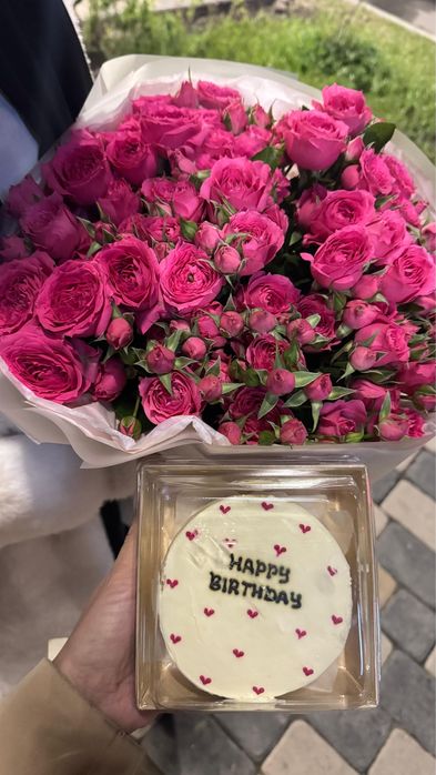 Букеты цветов в Атырау