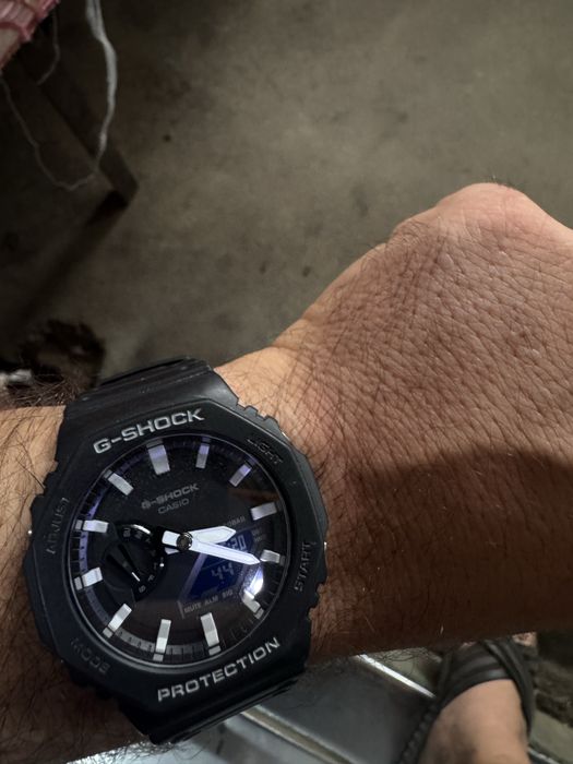 Продаю чысы G-SHOCK  коробка есть
