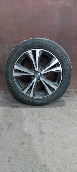 Комплект летних шин с дисками R18