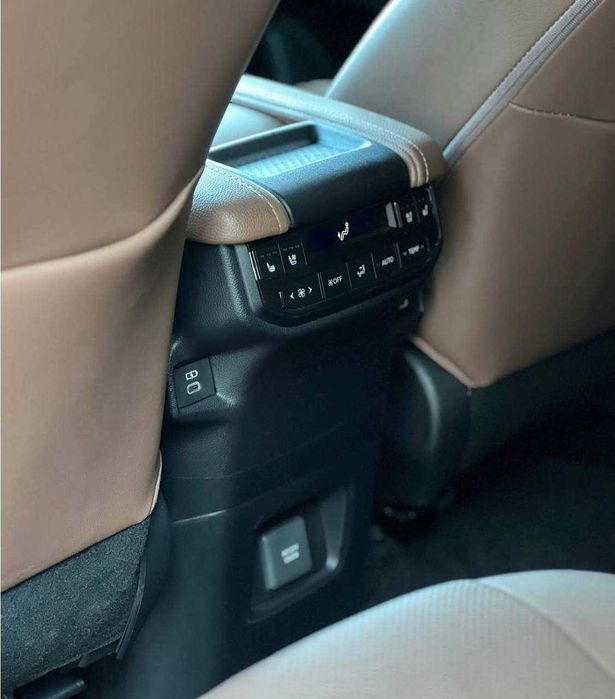 Продается Toyota Grand Highlander Hybrid Мах PLATINUM!