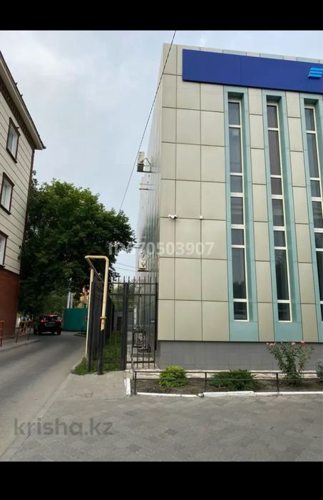 Продам здание в центре города