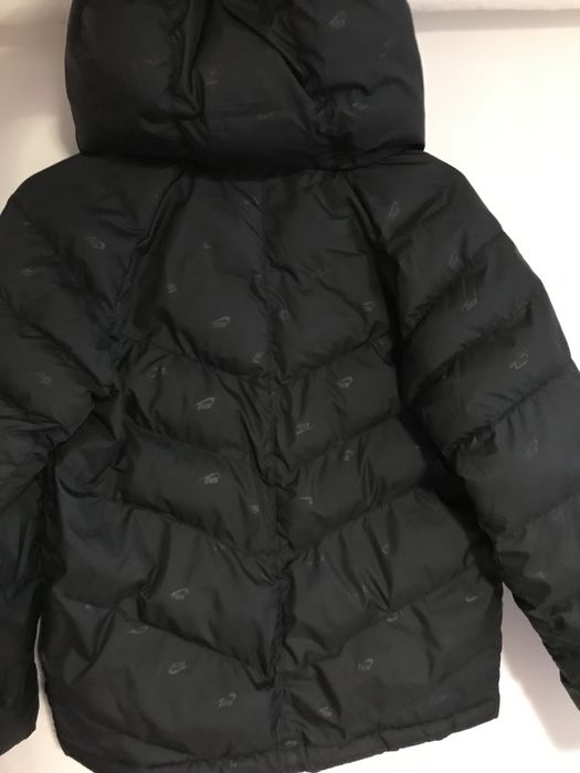 Geaca nike copii 8-9 ani unisex originala