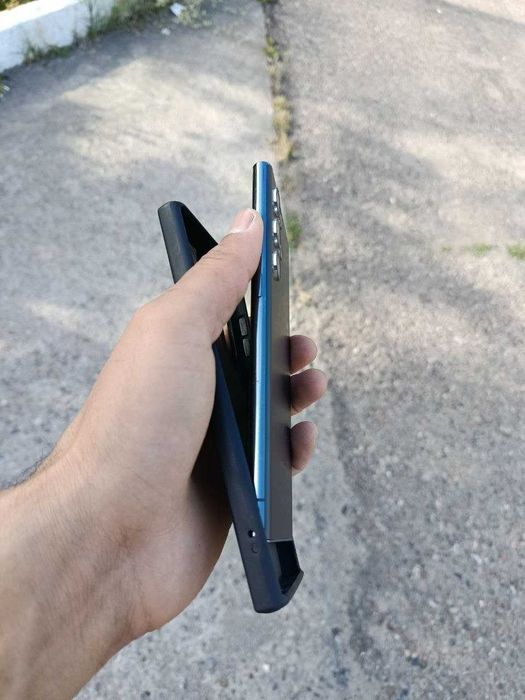 Продам самсунг с 22 Корея