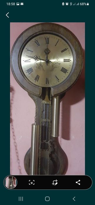 Pendula ,/ ceas vechi de perete.