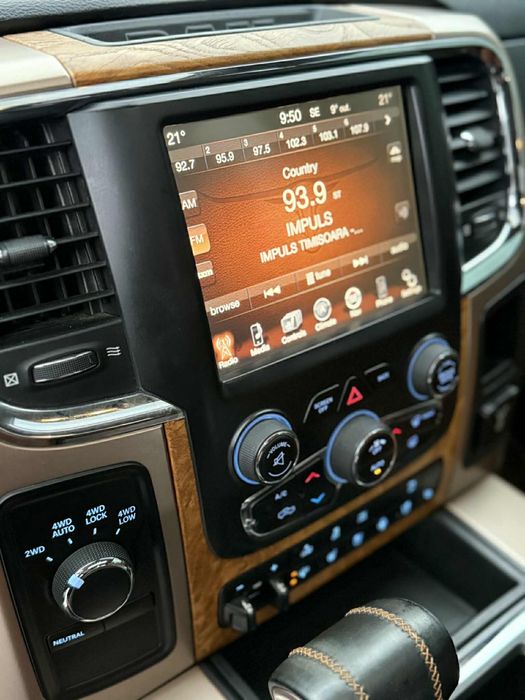 Dodge Ram 1500 5.7hemi Editie Laramie Long Horn FULL