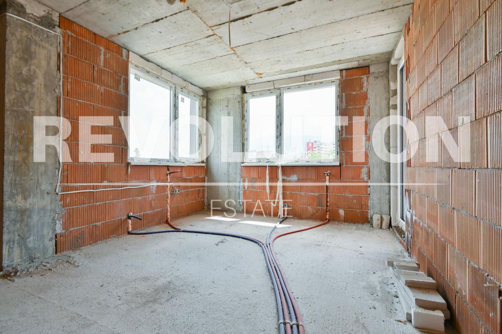 Продава се Тристаен апартамент в София, Овча купел - 98 кв.м за 1145 €/кв.м - Снимка #1